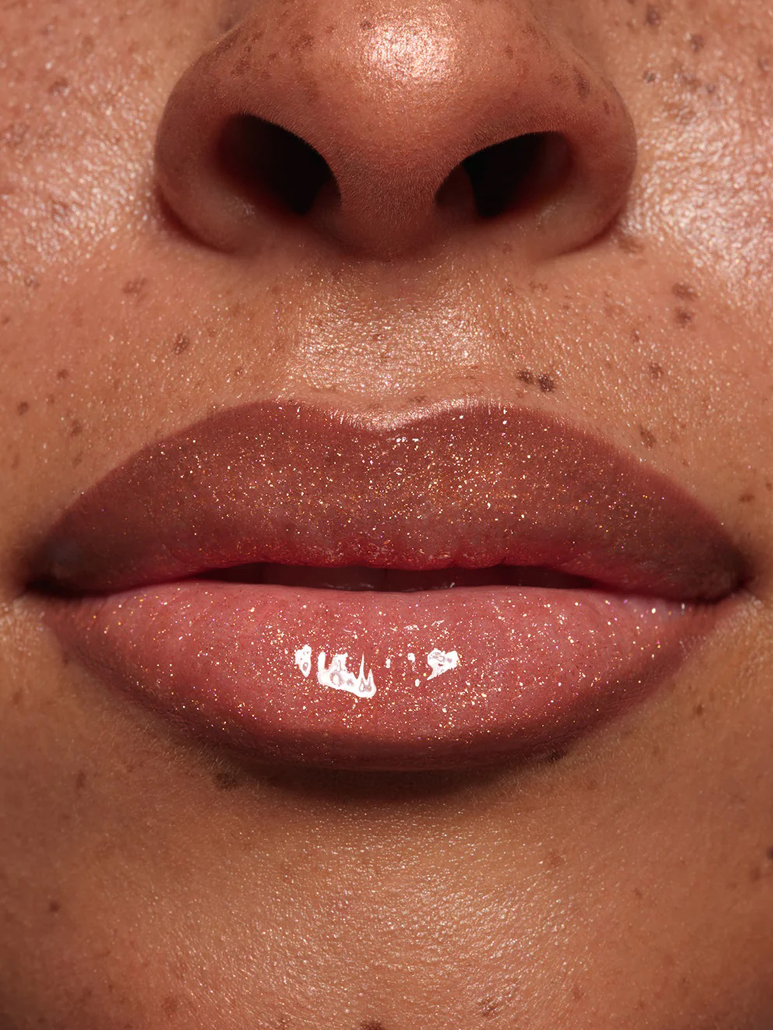 LipGloss Peaches&Cream Viva Gloss Vegas - Nuante Stralucitoare